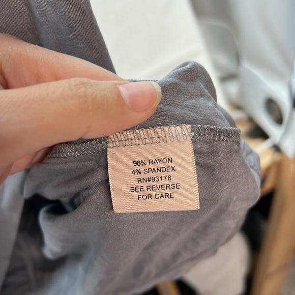 NWT Philosophy Dane Lewis Sleeveless Scoop Tank Blouse Gray Crochet Womens L - Picture 10 of 11